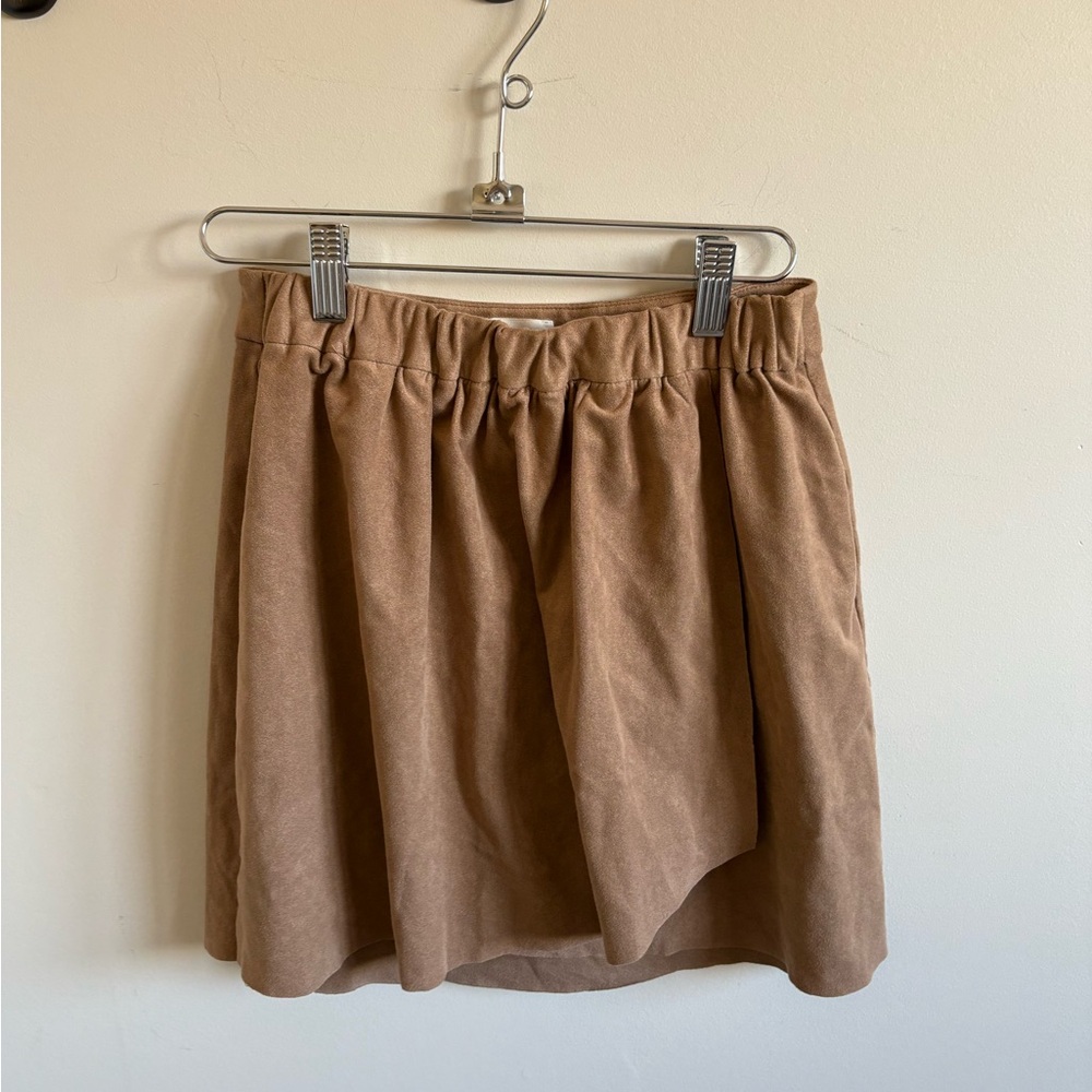 Elegant Tan Skirt